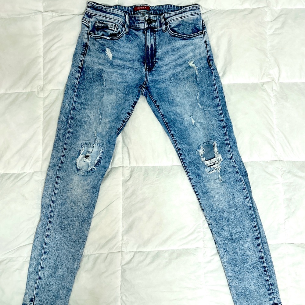 Guess ripped Jean for men
